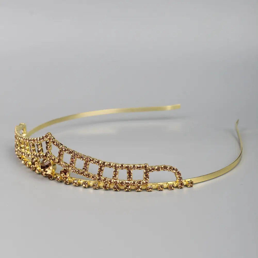 Gold Rhinestone Bridal Headband 13cm — feature 13