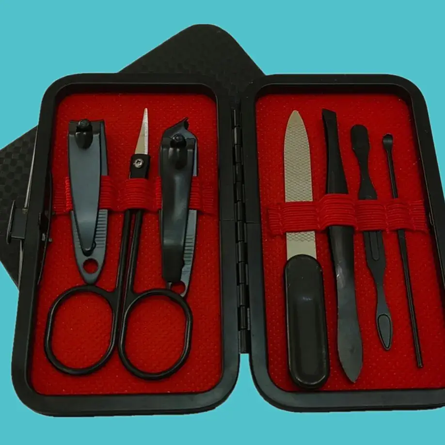 7-Piece Nail Clippers Set with Precision Blades - Image 12