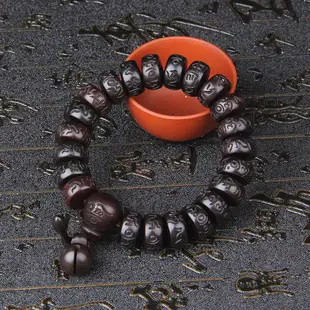 Pink Crystal Opal Bracelet Three Circle Cat Eye Design — feature 1