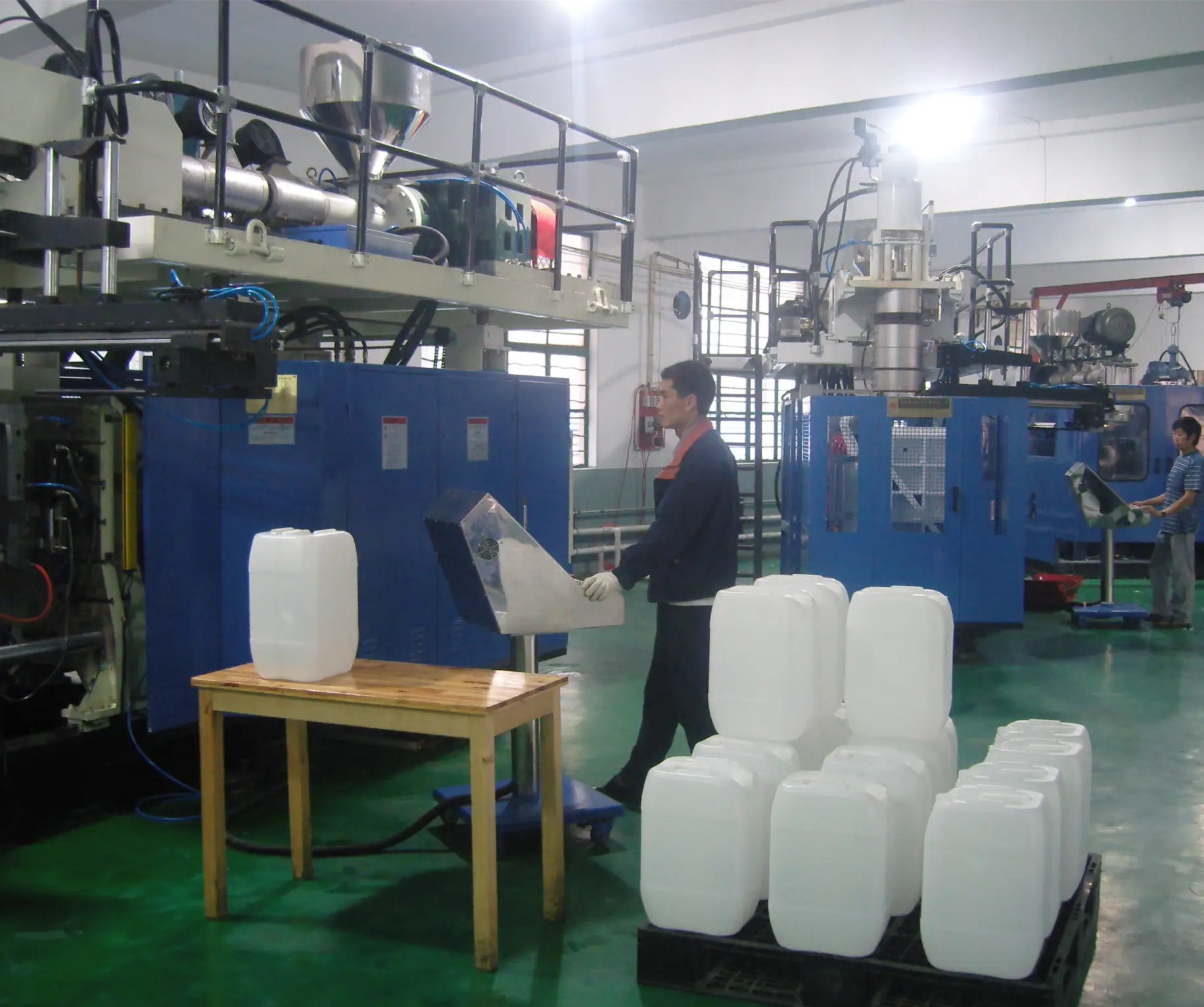 10kg Food Grade Plastic Chemical Barrel 10L — feature 10