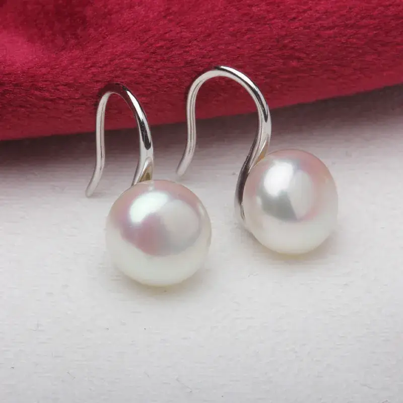 Freshwater Pearl Earrings with High Heel Hook Design