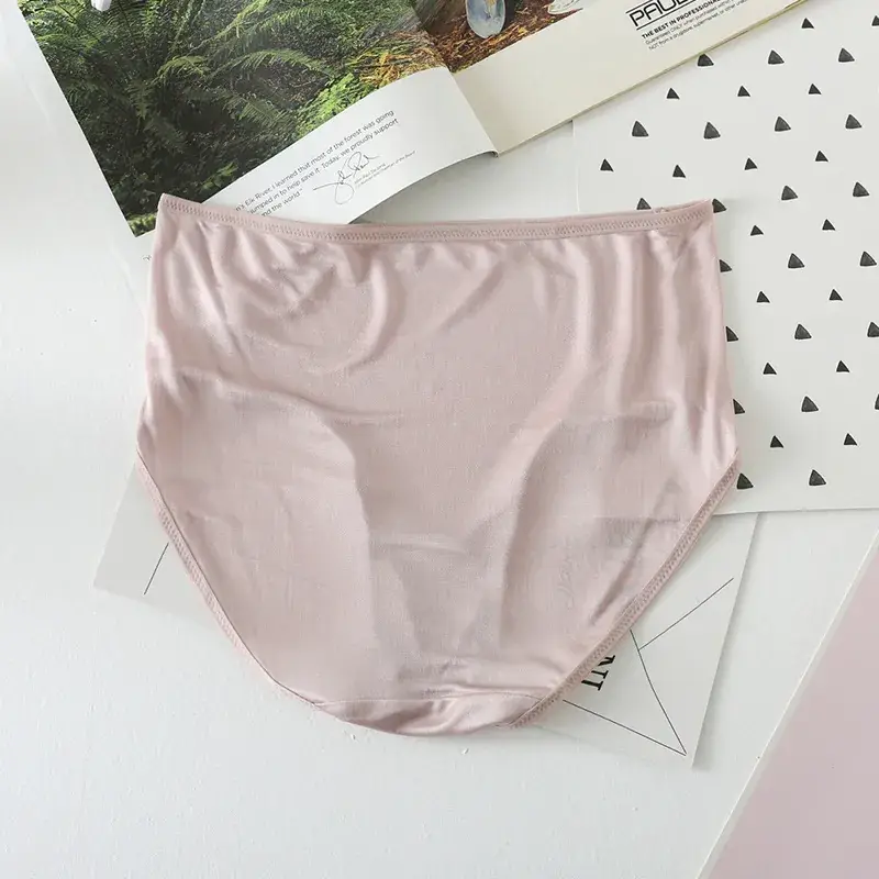 Wholesale Japanese Silk Women's Mid Waist Underwear