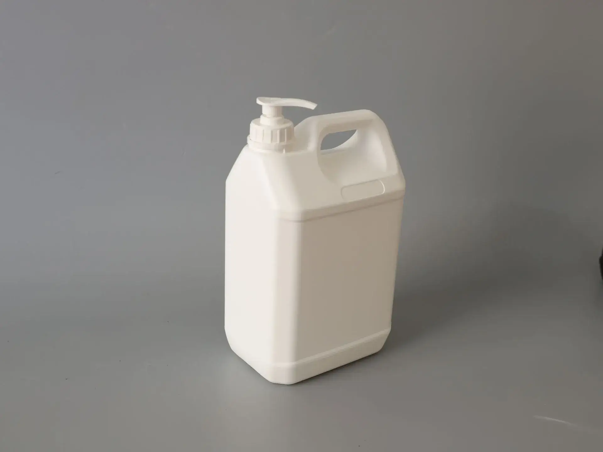 5kg Blue Plastic Anti-Theft Barrel - Image 6