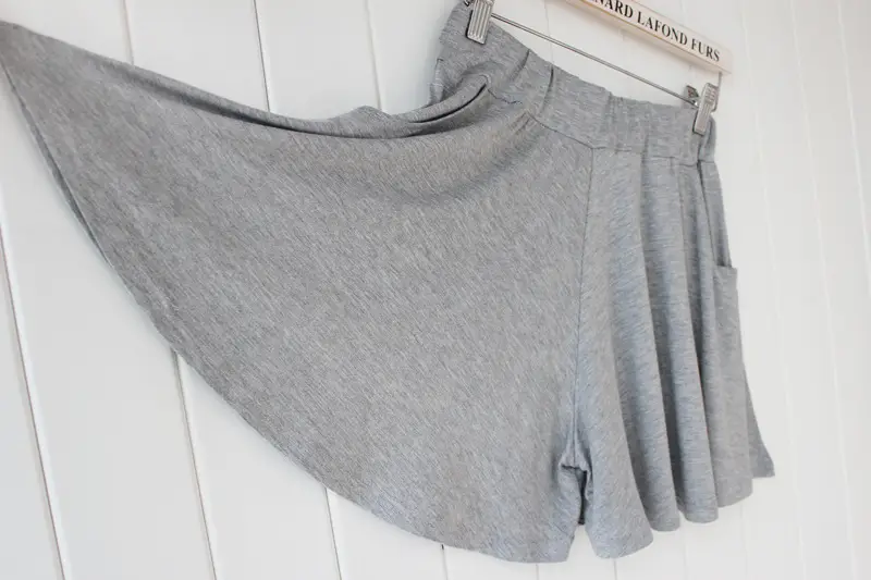 New Modal Plus Size Loose Leggings with Pockets Casual Beach Shorts — feature 23