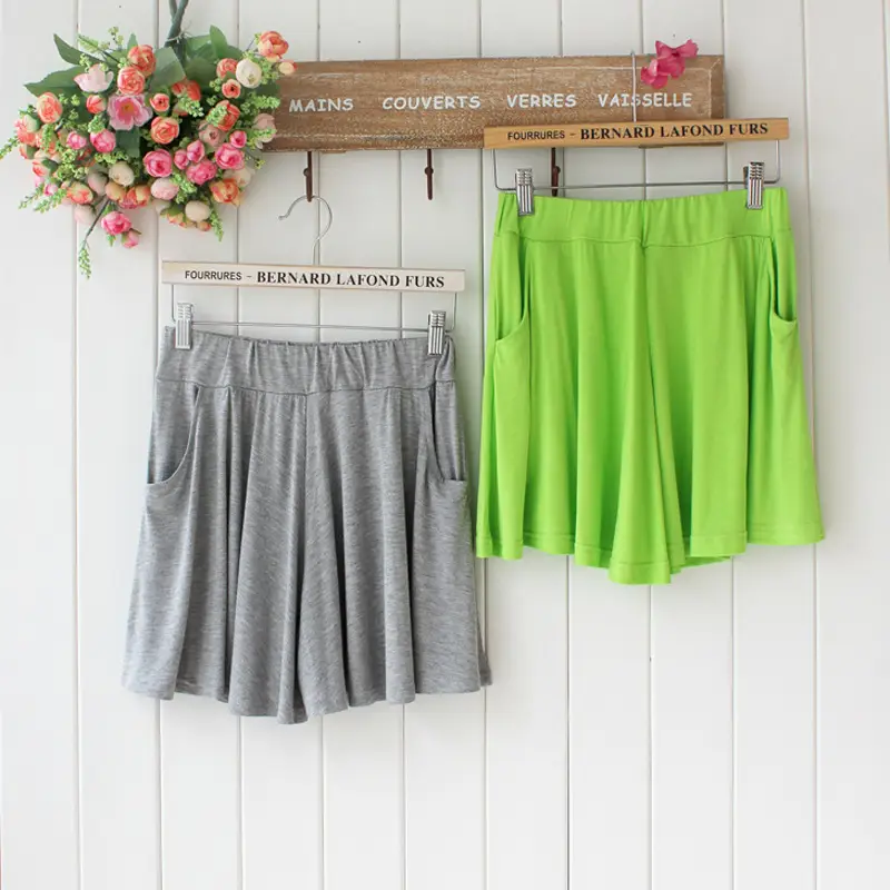 New Modal Plus Size Loose Leggings with Pockets Casual Beach Shorts — feature 3