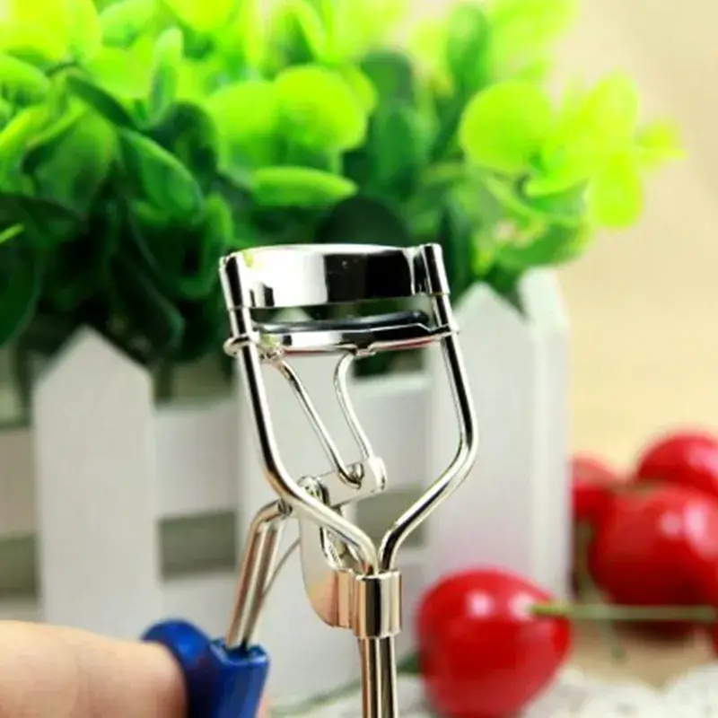 3D Wide Angle Eyelash Curler with Spare Bag