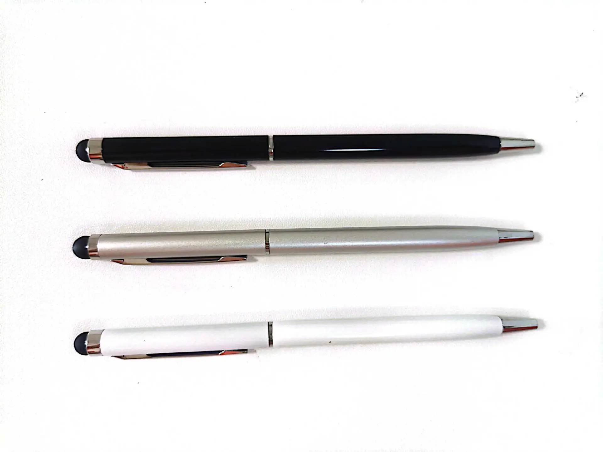 Dual Purpose Stylus Pen Black White Touch Screen — feature 18