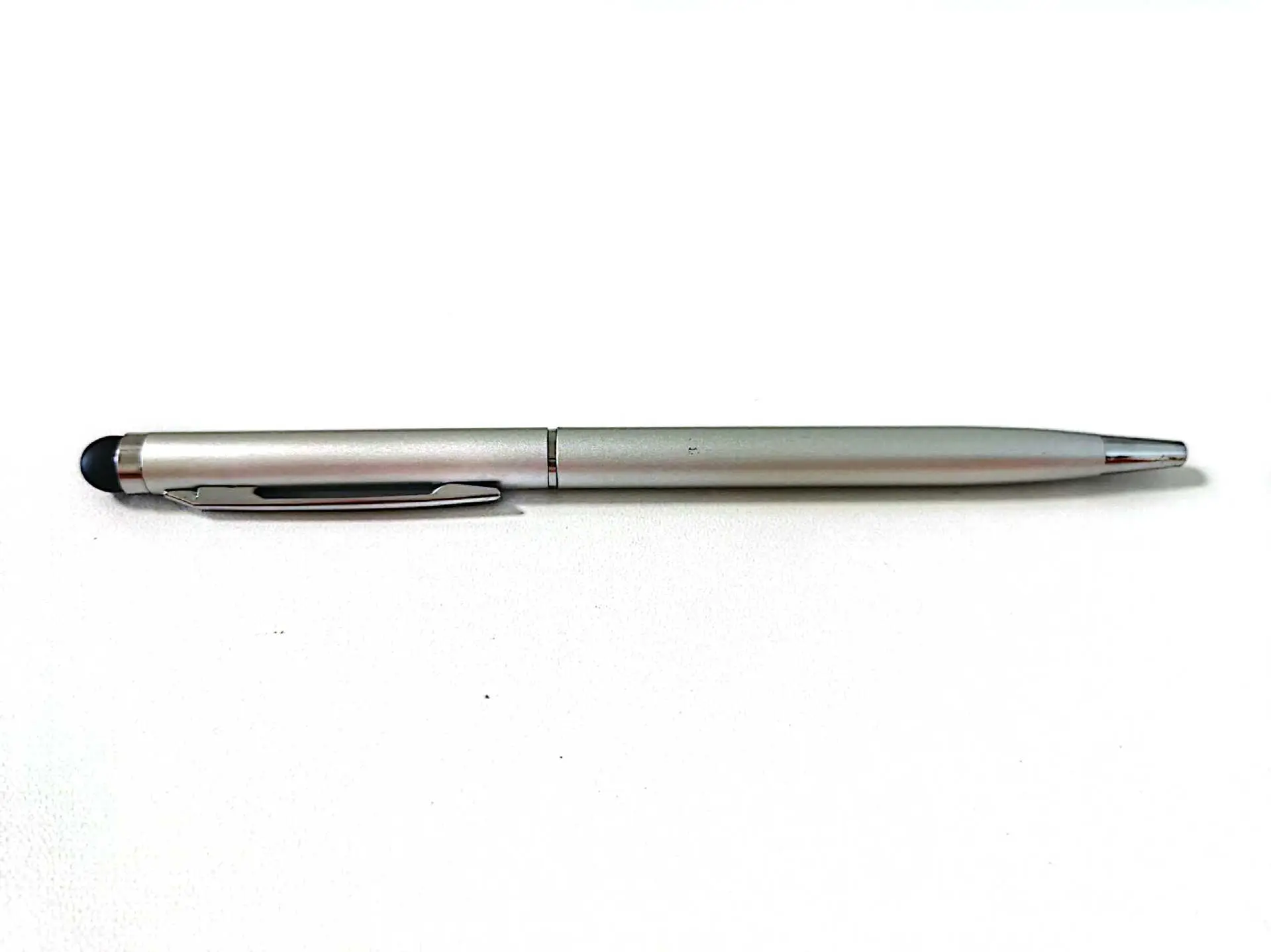 Dual Purpose Stylus Pen Black White Touch Screen — feature 34