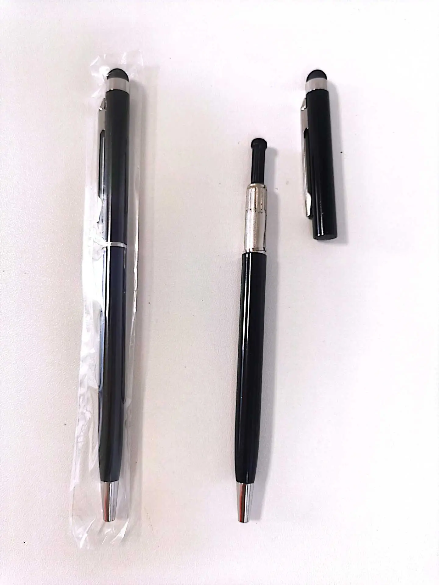 Dual Purpose Stylus Pen Black White Touch Screen — feature 7