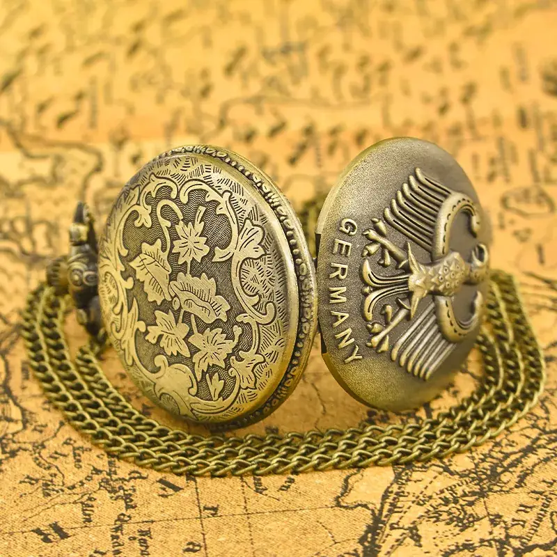European American Retro Bronze Pocket Watch Necklace with Chain — feature 7