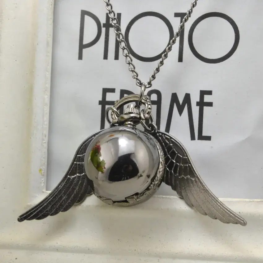 Harry Potter Bronze Pocket Watch Necklace with Feather Tassels - Image 4