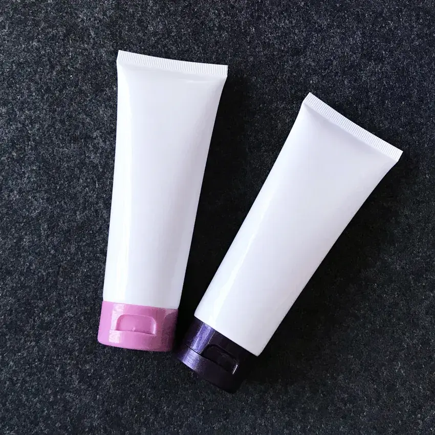 100ml White Facial Cleanser with Butterfly Cover - Image 8
