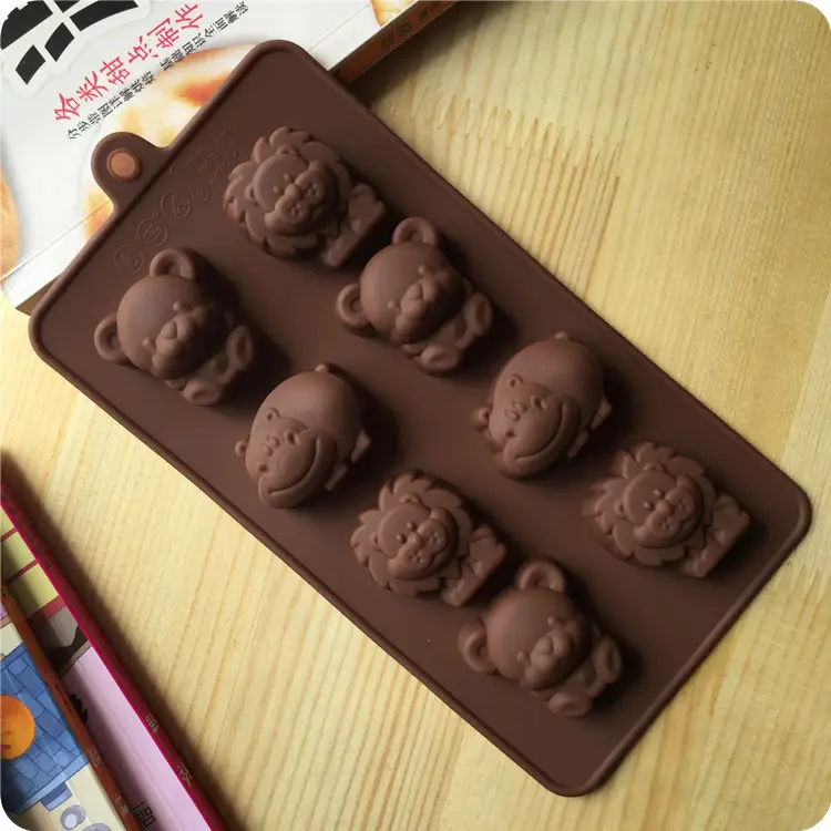 Bear Lion Silicone Cake Mold 8 Pcs Brown - Image 3