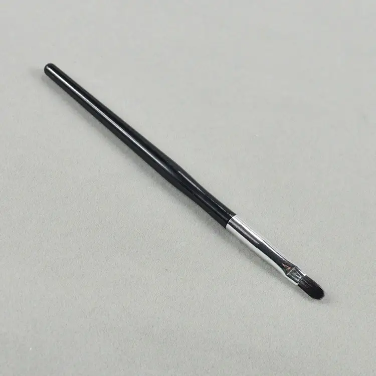 Meiqi Lip Brushes Long Rod Wood Handle Concealer Set - Image 5