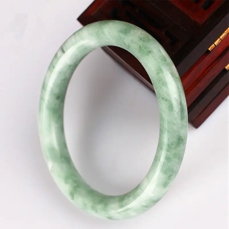Natural Guizhou Jade Light Green Bracelet for Women - Image 7
