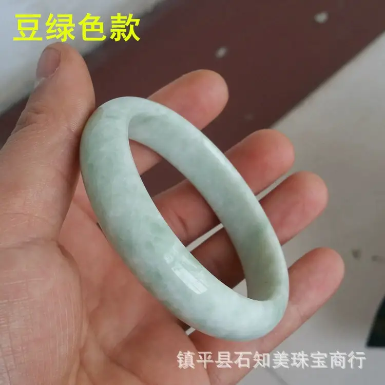 Natural Guizhou Jade Light Green Bracelet for Women - Image 2