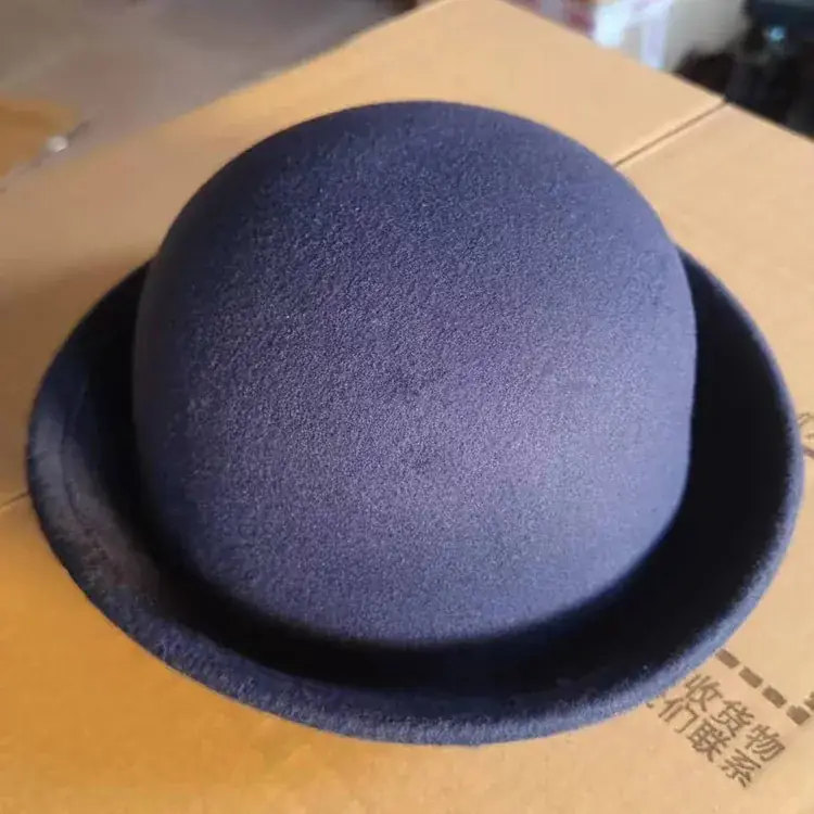 Red Wool Top Hat for Men Women Winter - Image 9