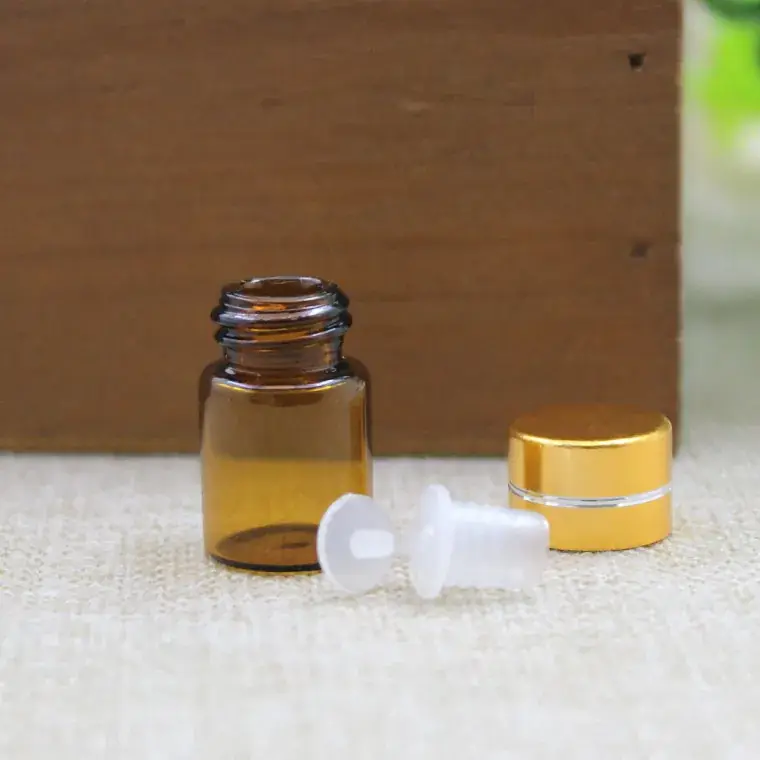 2ml Essential Oil Bottle with Gold Cap & Hole Plug - Image 2