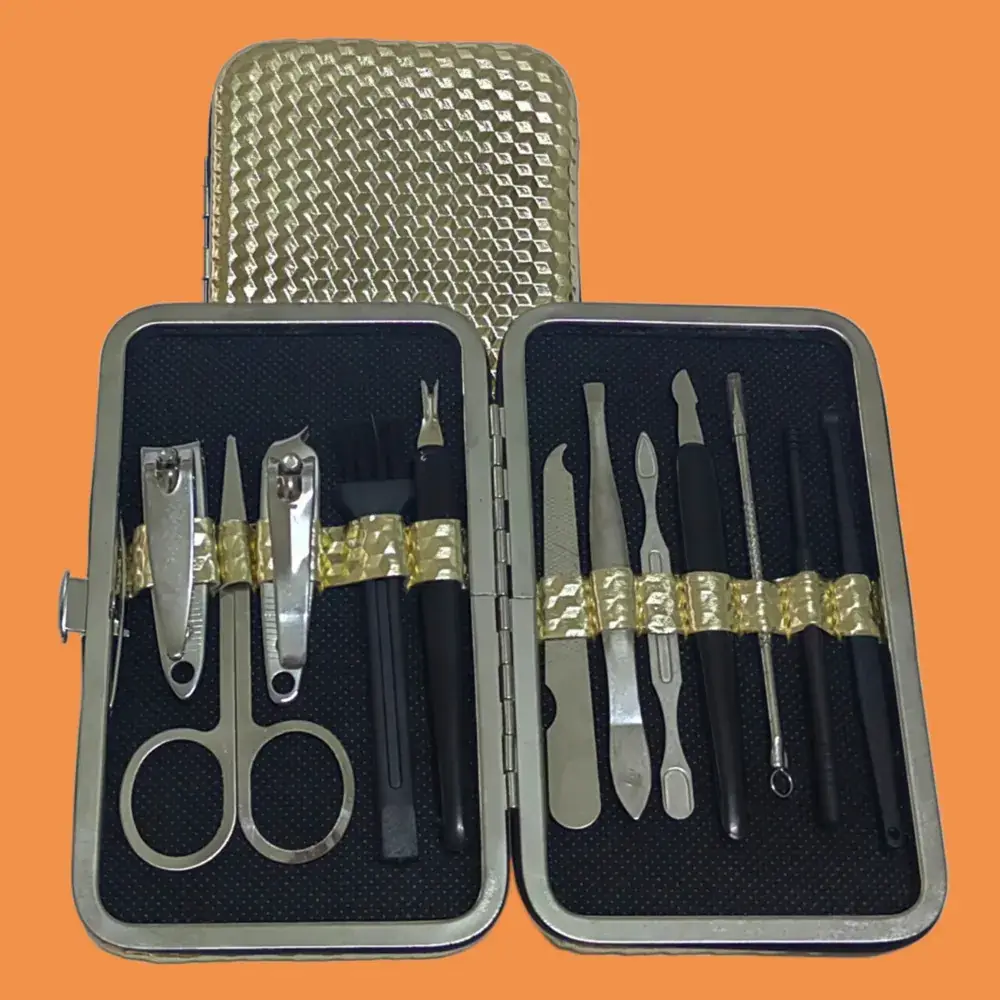 12-Piece Tuhao Gold Nail Clipper Set for Men - Image 3