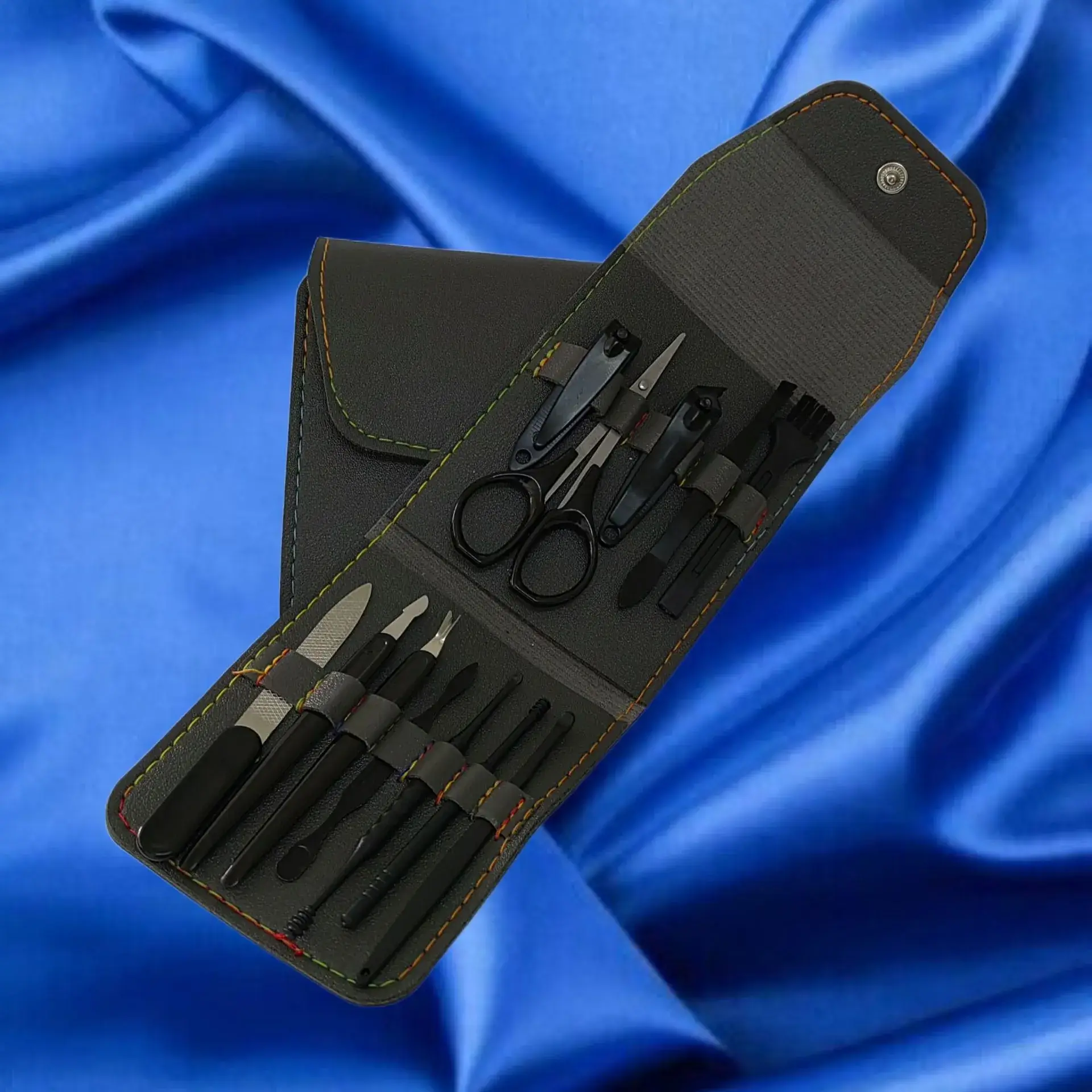 12-Piece Tuhao Gold Nail Clipper Set for Men - Image 9