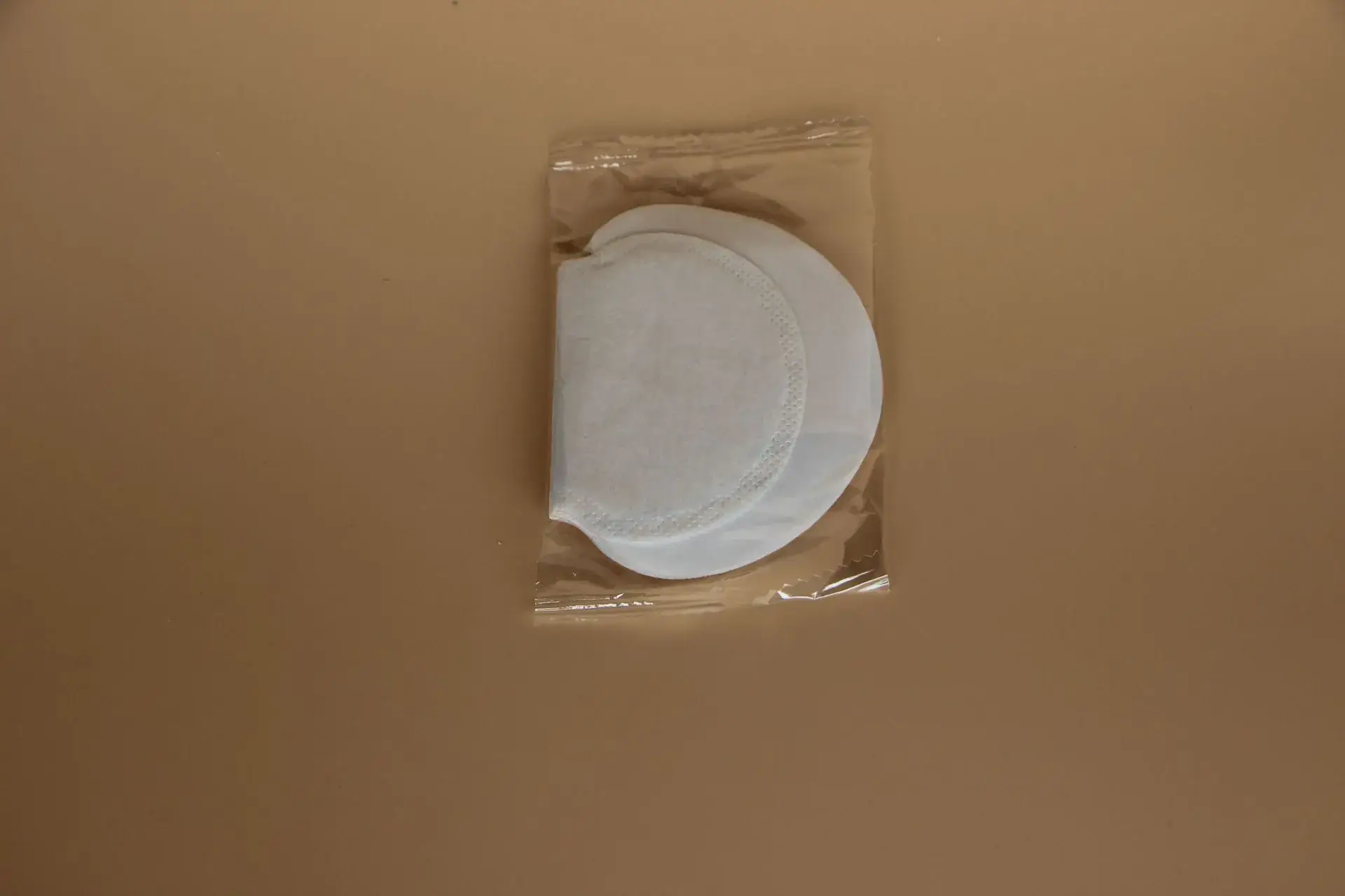 Transparent Sweat-Absorbent Patch for Armpit Use - Image 3