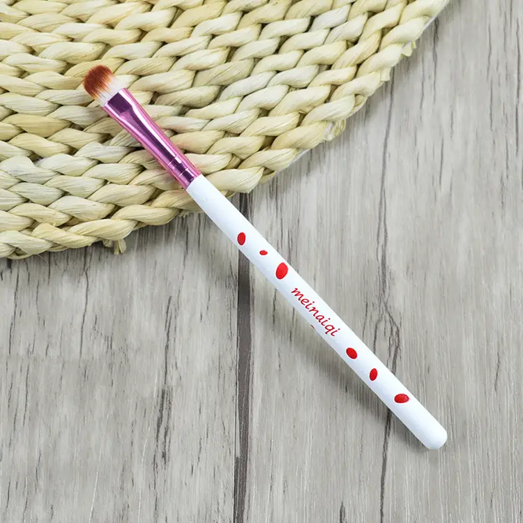 Meinaiqi Wooden Eye Shadow Brush for Beginners - Image 5