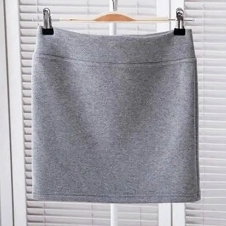 New Spring Fleece Lined Black Skirt for Women