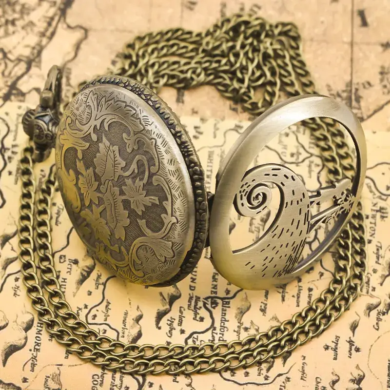 Foreign Personality Hollow Large Quartz Watch with Pocket Watch Design - Image 9