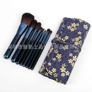 Silicone Mask Brush for Mud Application, Ultra-Soft Mixing Tool, Easy Clean, Celebrity Style — feature 2