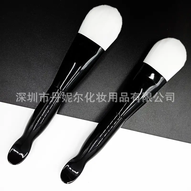 Double Head Makeup Brush with Digging Spoon Mask Brush - Image 3