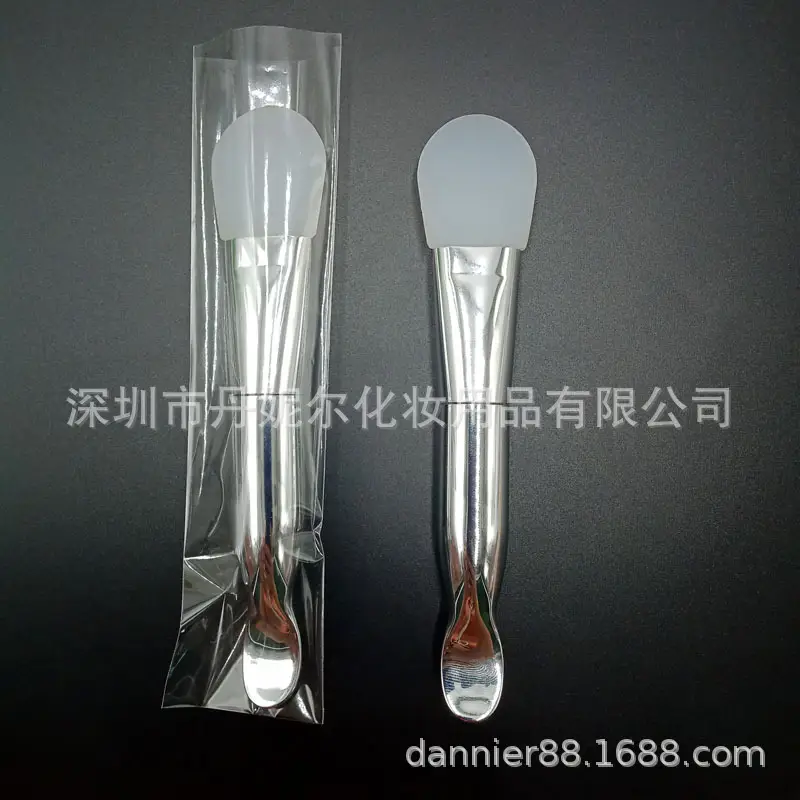 Double Head Makeup Brush with Digging Spoon Mask Brush - Image 5