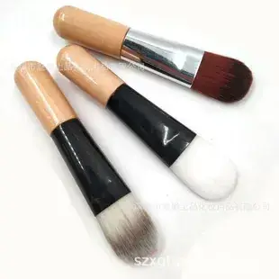 Makeup Brush Single Double Head with Scoop Tongue Foundation Brush — feature 1