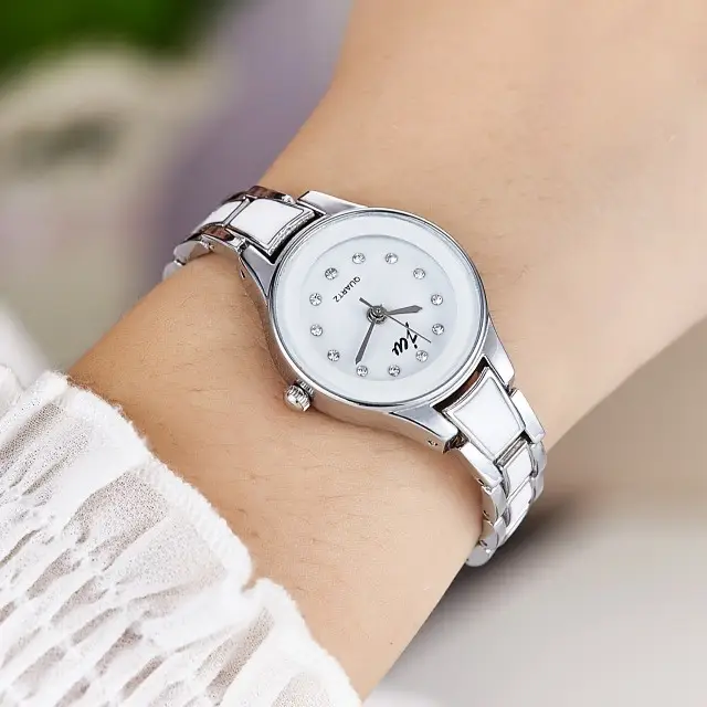 New Imitation Ceramic Fashion Watch, Women's Rhinestone Fashion Watch, Waterproof for Daily Life, Student Wholesale Quartz Watch