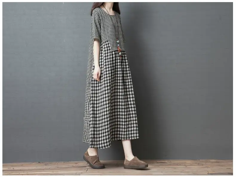 Women's Black White Checkered Long Dress Large — feature 7