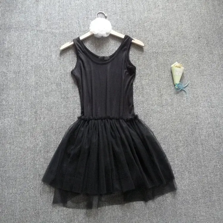 Grey Mesh Slip Skirt with Lace Trimmer - Image 8