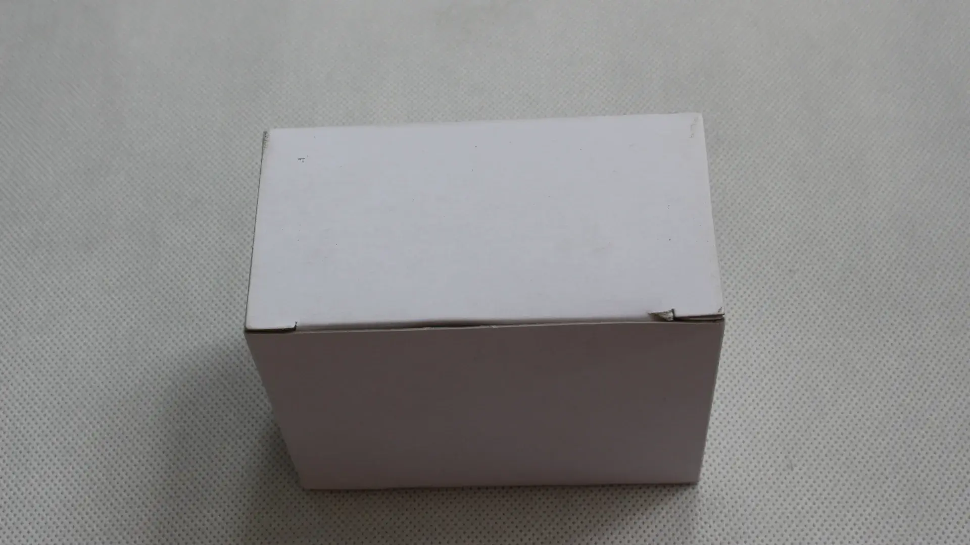 英  1