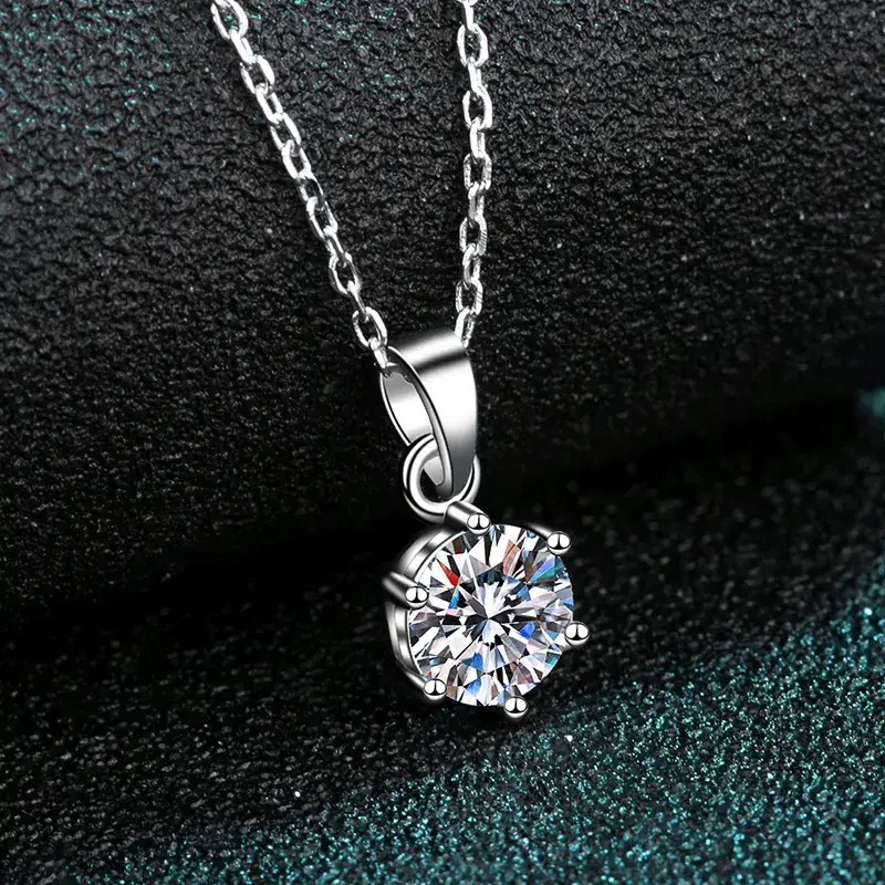 Korean Classic Zircon Pendant Necklace with 6 Claws - Image 3