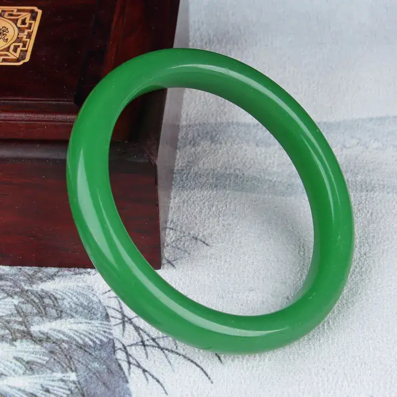 White Jade Bracelet for Men Women 10 Yuan - Image 15