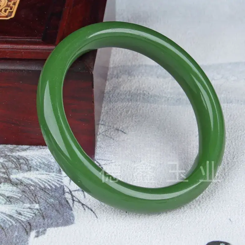 White Jade Bracelet for Men Women 10 Yuan — feature 27