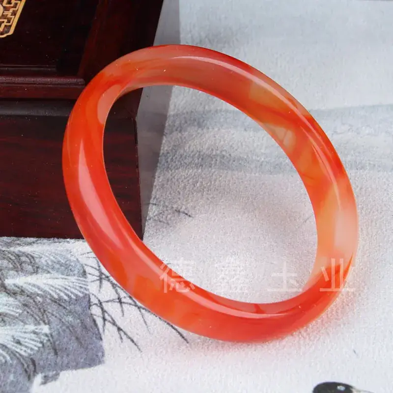 White Jade Bracelet for Men Women 10 Yuan — feature 28