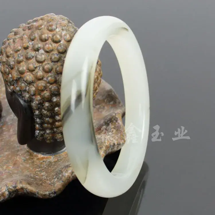 White Jade Bracelet for Men Women 10 Yuan - Image 11