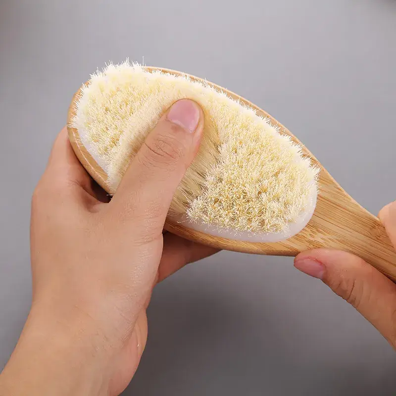 Men's Wooden Shower Brush with Soft Bristles - Image 4