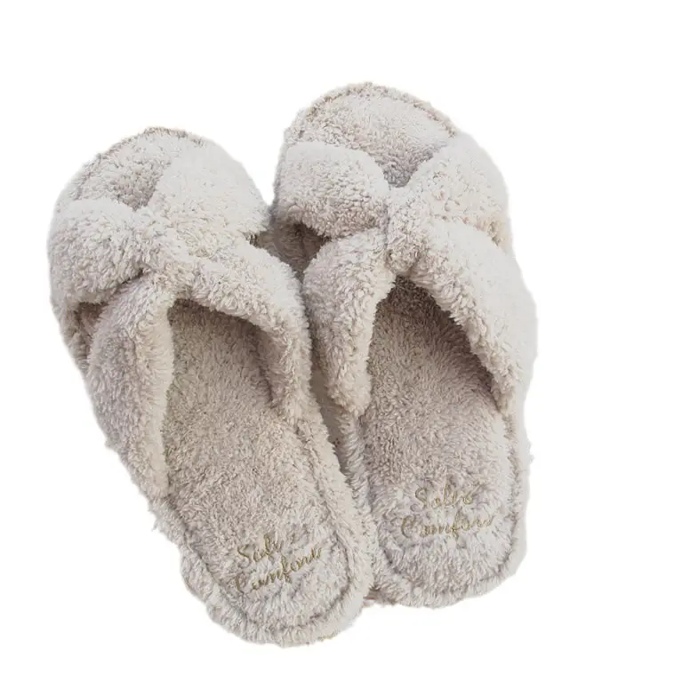 Women's Super Soft Furry Slippers White Waterproof