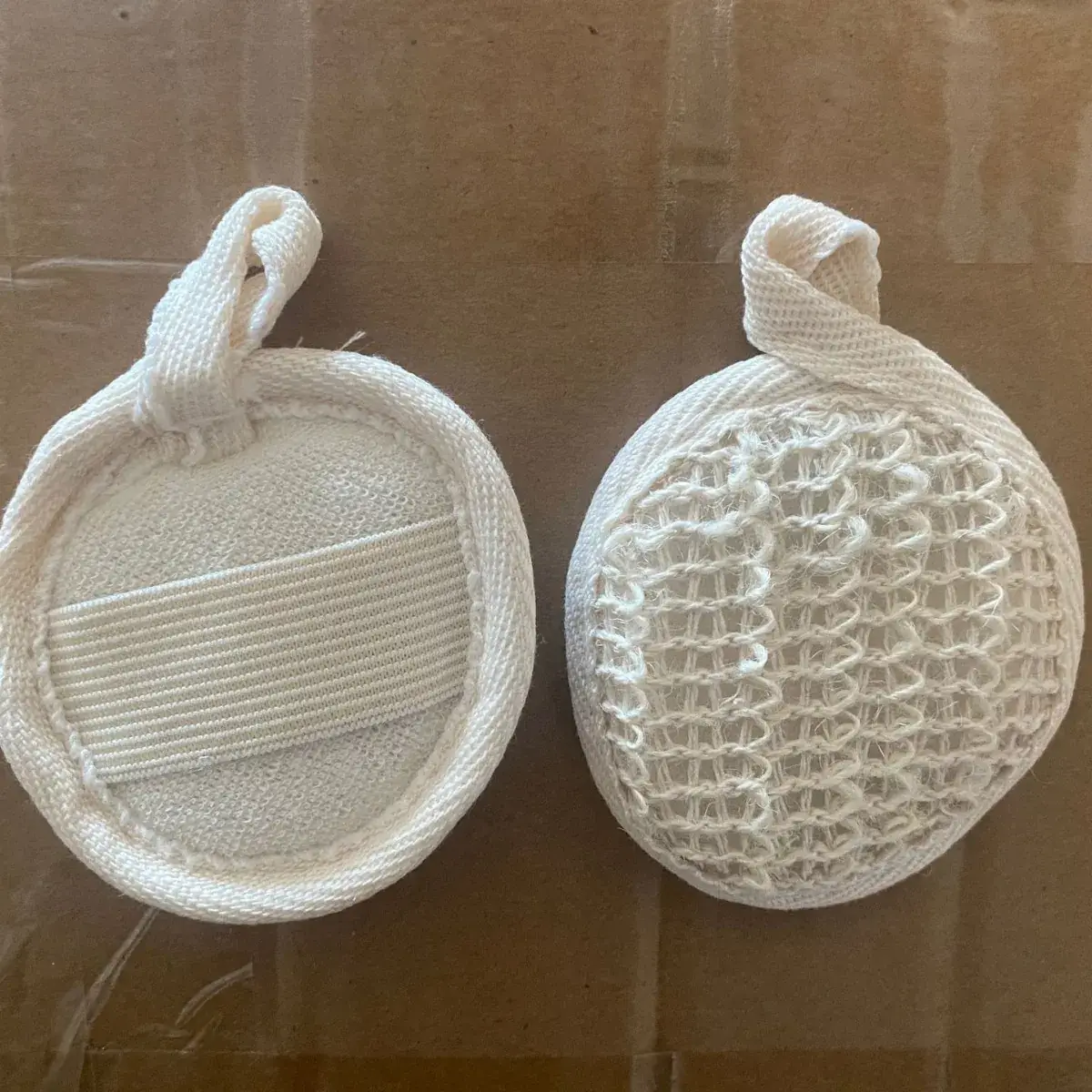 8x 8cm cotton Flake opp (single)