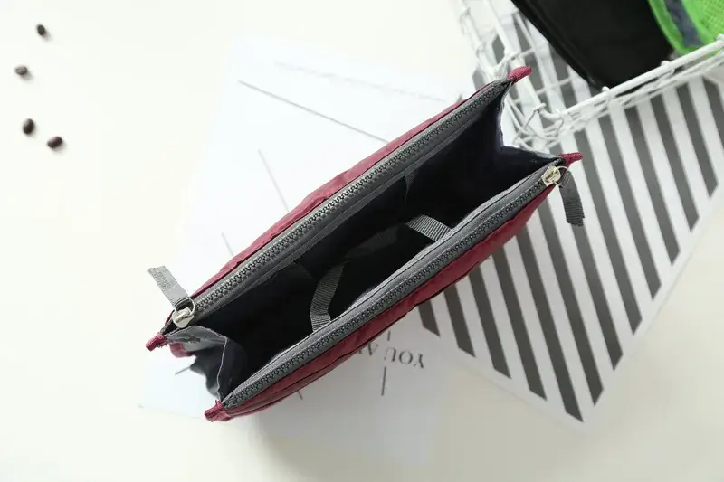 Double Zipper Makeup Wash Bag Thickened Multifunctional Storage — feature 16