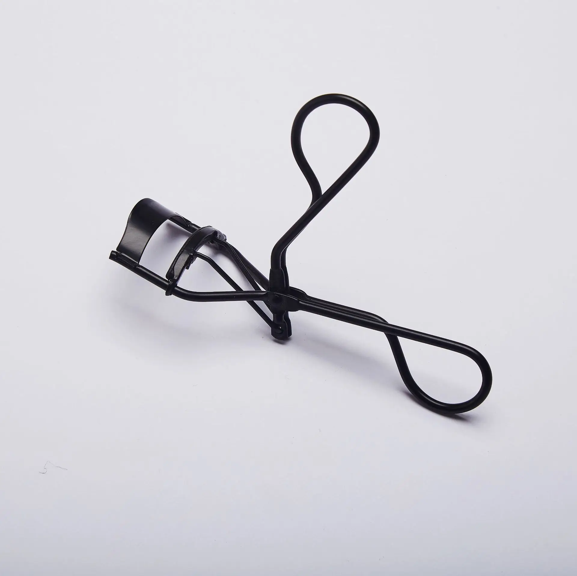 Metal Eyelash Curler Clip for Makeup Beauty - Image 11