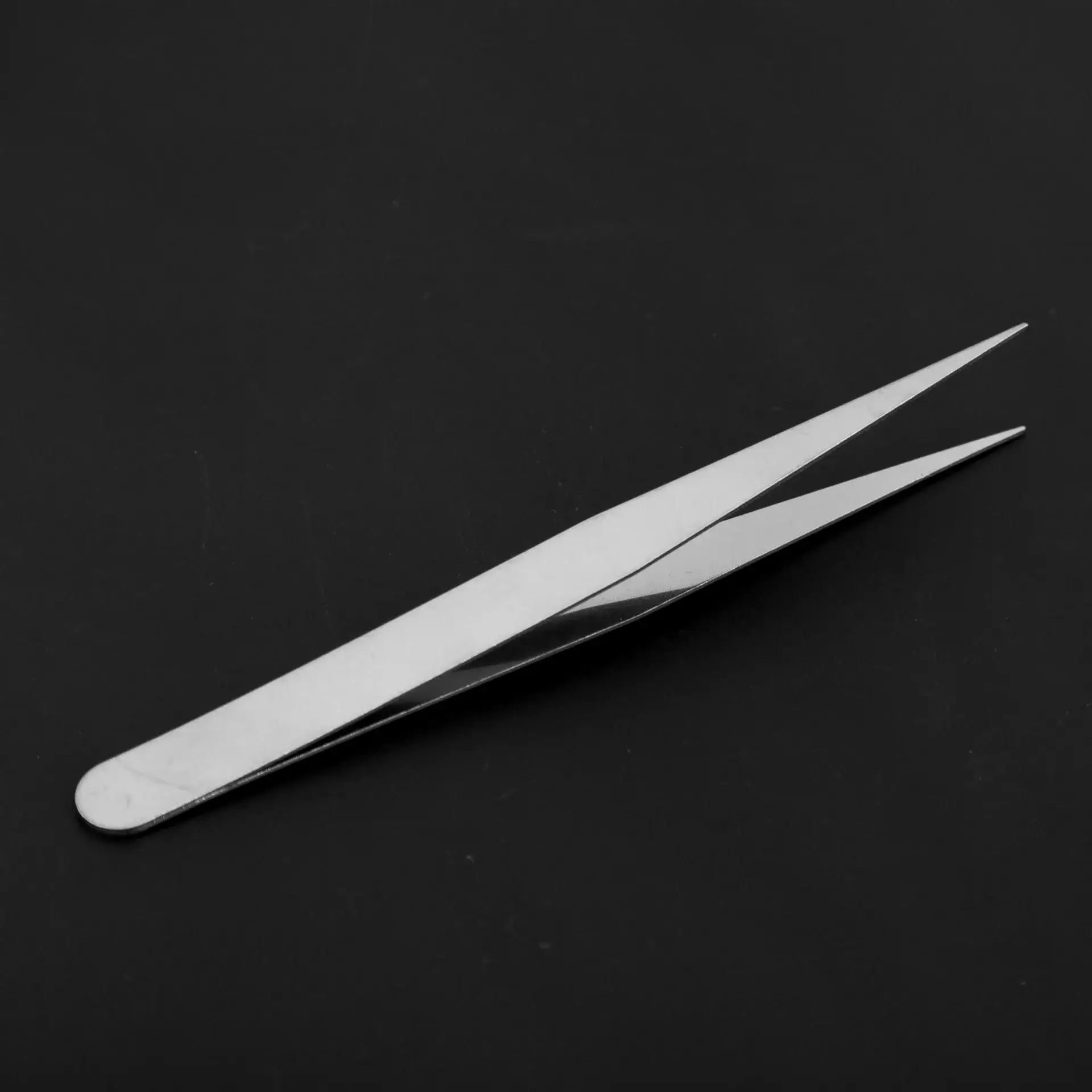 Stainless Steel Tweezers 0.8 Forceps 100 Pcs - Image 3