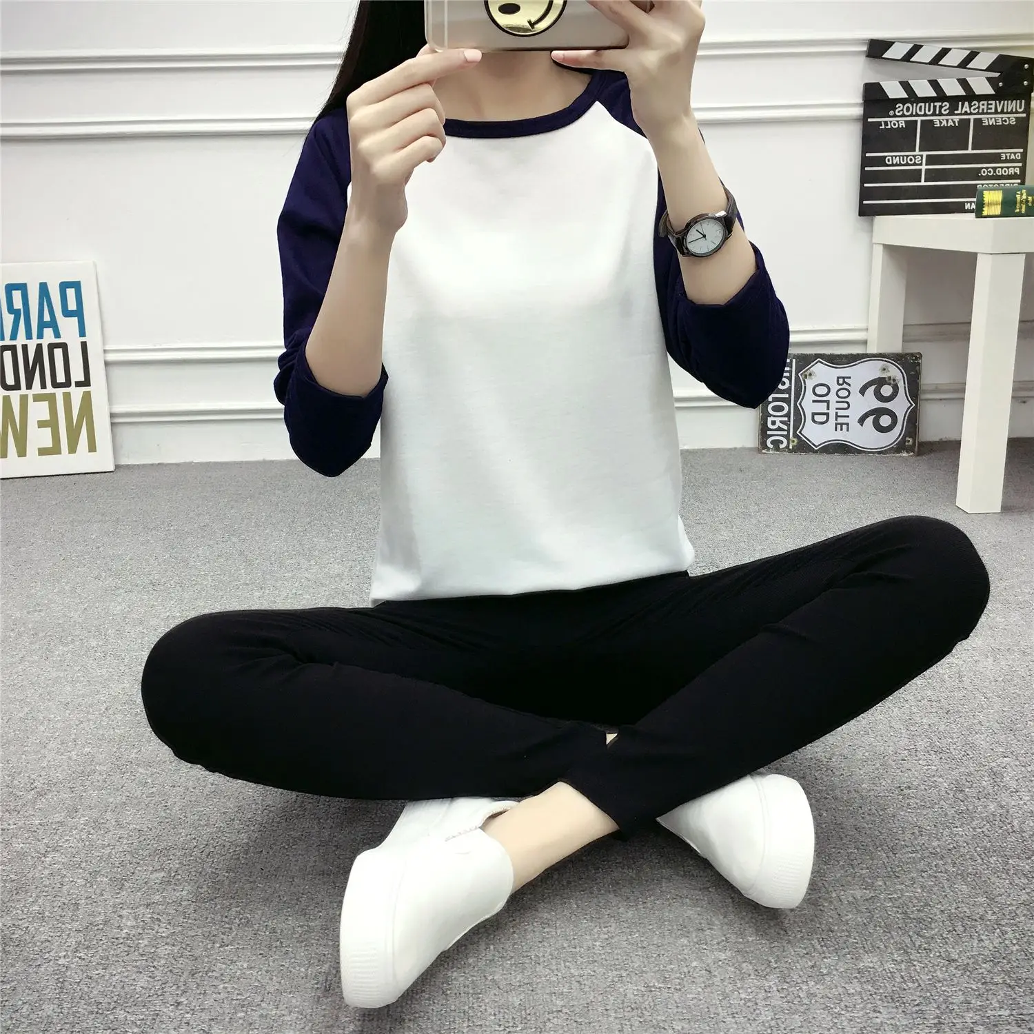 Women White Slim Fit Long Sleeve T-Shirt Loose Wear