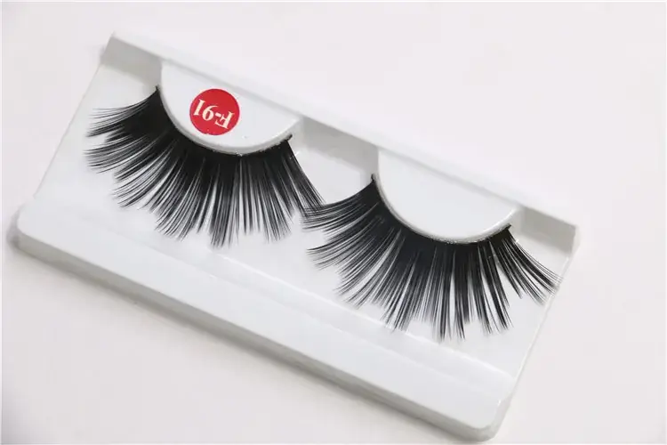 Black False Eyelashes for Cosplay Makeup Pair - Image 2