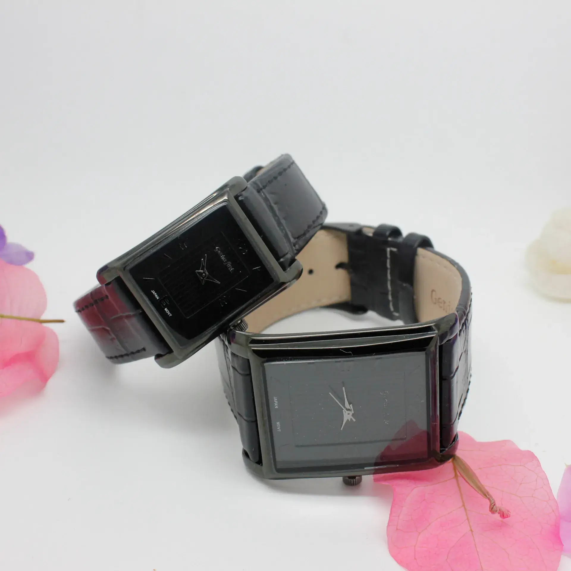 Square Watch Men Women Leather Strap Quartz Casual Couple Watch - Image 7
